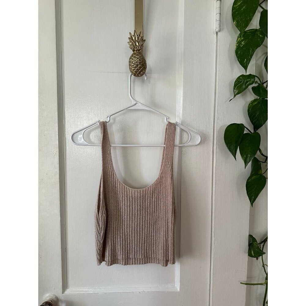 Forever 21 woman size large beige cropped bandeau top